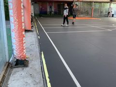 -洛克公园·篮球·足球·羽毛球(莘庄店)