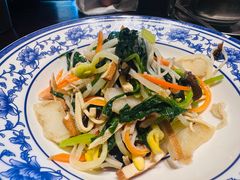 -古都历食南京菜·烤鸭·鸭血粉丝·汤包(南京博物院店)