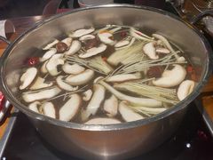 松茸养身汤锅-好想牛·鲜切自助牛肉火锅(七堡花园城店)