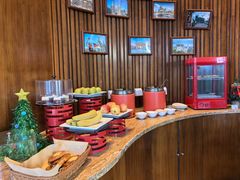 -青岛中心假日酒店·蓝天行政酒廊