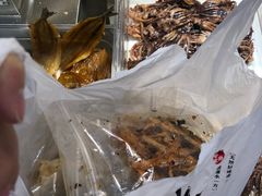 -水一方现烤鱿鱼丝大连特产(华南亿合城店)