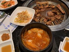 -青松馆韩国料理(香港中路佳世客店)