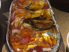 -东口码头·烧鸽子·鱼头泡饼·地方菜(金鹰悦城店)
