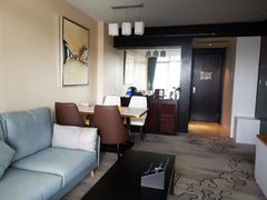 -上海怡沁园度假酒店