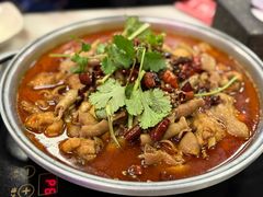 肥肠公鸡锅-彭记铁锅肥肠(东四总店)