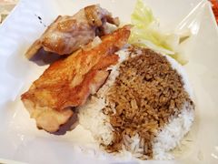 生姜鸡扒拼香煎猪扒饭-大快活(丽丰店)