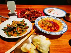 -柴窝堡22号辣子鸡·传承新疆菜