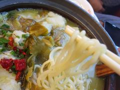 -周鱼小馆石锅酸菜鱼(活力汇店)