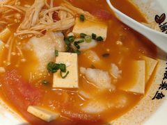 -渝是乎川渝小炒(新世界百货望京店)