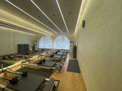 -依灵瑜伽普拉提连锁