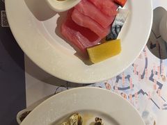 -四海一家自助餐(益田假日广场店)