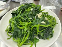 -丹水桥地锅鱼·翘嘴鲌·地方特色全鱼宴(丹江口大坝店)