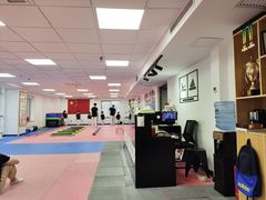 -adidas壹跆运动馆(世纪经贸大厦店)