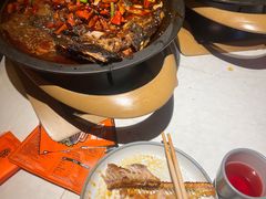 -鸣记脆皮烤鱼·海鲜烤鱼(三八广场店)