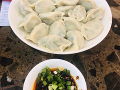 -周家大连水饺(美专校街店)