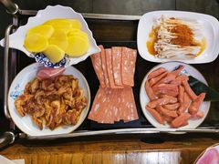-小花花炭火烤肉·十五年延吉风味(左家庄店)