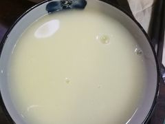 -内蒙焖面大盆骨餐馆(山大路店)