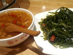 -小六汤包(亚欧店)