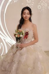 点击看大图 -LOVINA洛维娜婚纱礼服