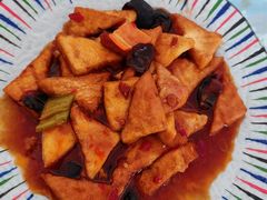 -天天向上素食餐厅(五台山店)
