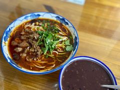 合川正宗红烧羊肉米粉-袁妈红豆汤(重庆总店)