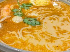 冬阴功海鲜米粉汤-长勺子东南亚(街道口店)