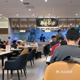 人气很旺的一家牛肉面