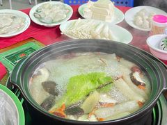 -花苑美食横琴生蚝火锅(拱北粤华路店)