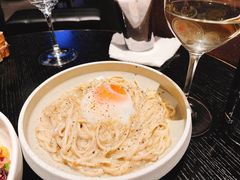 -wineapp葡萄酒餐吧(外滩金融中心店)