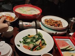 -千百味红餐厅·江西菜(绿地双子塔店)