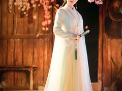 -九月鹰飞汉服摄影工作室