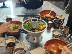 -成都你六姐·牛肉冒菜(上海环宇荟店)