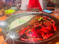 -周小明火锅(黑金冠社区店)