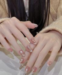 -桃色美甲沙龙