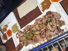 烤羊腿-三个蒙古大叔羊肉串(大宁店)