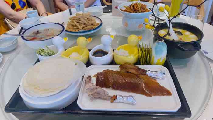 湖锦酒楼·烤鸭坊(江汉路店)
