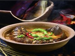 -吃饭皇帝大土家民族菜(正大广场店)