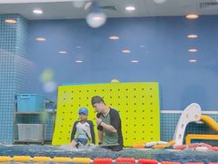 -龙格亲子游泳·水育早教运动中心(绿宝中心)