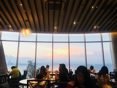 -蜈支洲岛珊瑚酒店临海阁中餐厅