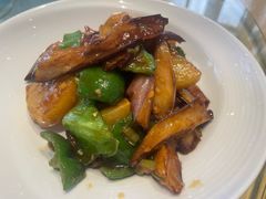 -关东小磨东北菜(上海长风大悦城店)