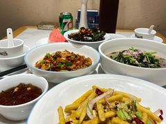 -饭橘汉江码头·乡野土菜馆(静安路店)