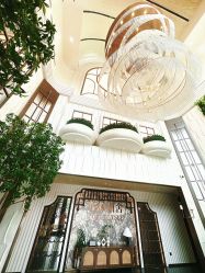 -花嫁丽舍婚礼殿堂(世博江景店)