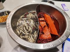 -憨铁匠老火锅(龙岗万科里店)