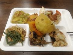 午餐自助-六和孝顺素食餐厅(西湖道店)