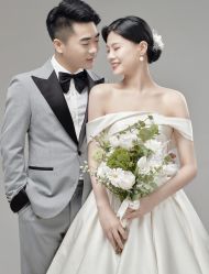 -上花轿婚纱摄影