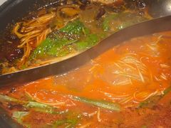 -热火朝天鲜切牛肉火锅(南强街巷店)