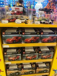 -乐高品牌旗舰店(人民广场店)