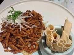 京酱肉丝-四世同堂·京菜·烤鸭(双井店)