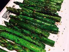 -HIHE Bistro·Oyster Bar(华熙live店)