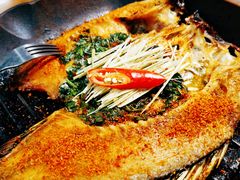 傣族香茅草烤鱼-雀舞云南菜(天津天河城购物中心店)